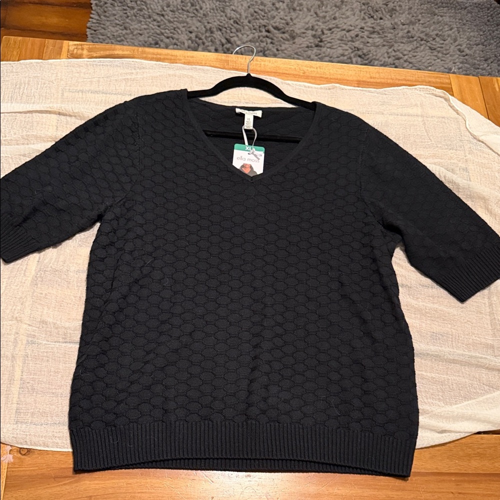 Ella Moss Textured Black V-Neck Sweater